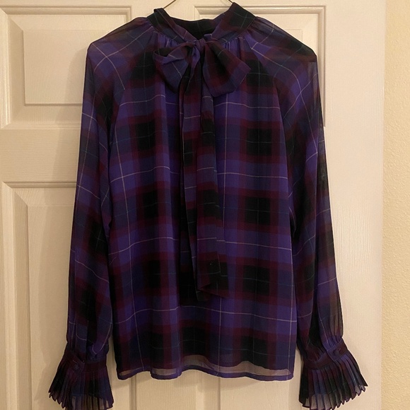 Women’s long sleeve blouse - Picture 1 of 3